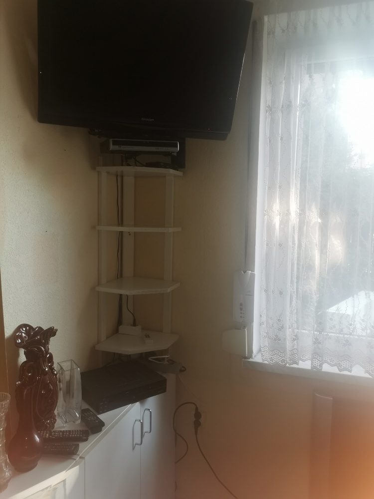 Zestaw telewizyjny   za całość 507 096 489